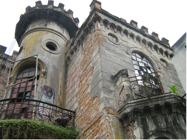 CASTELINHO DA RUA APA